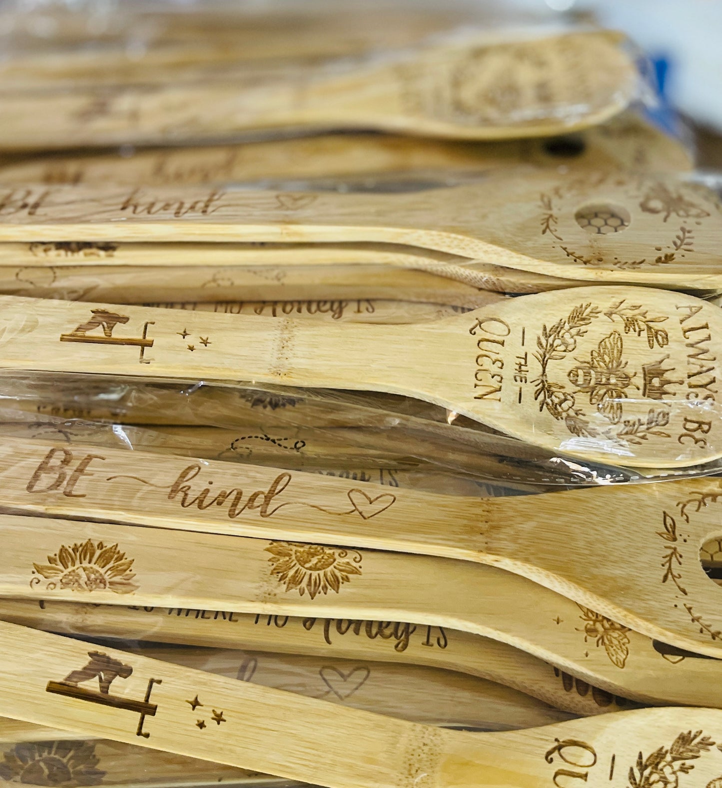 Honey-Themed Kitchen Goodies