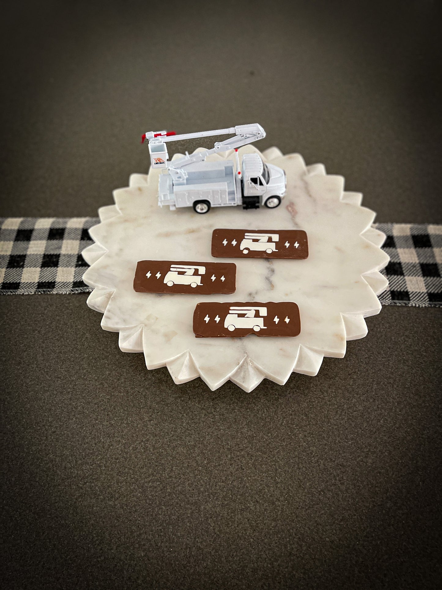 Bucket Truck Chocolate Bar Kit