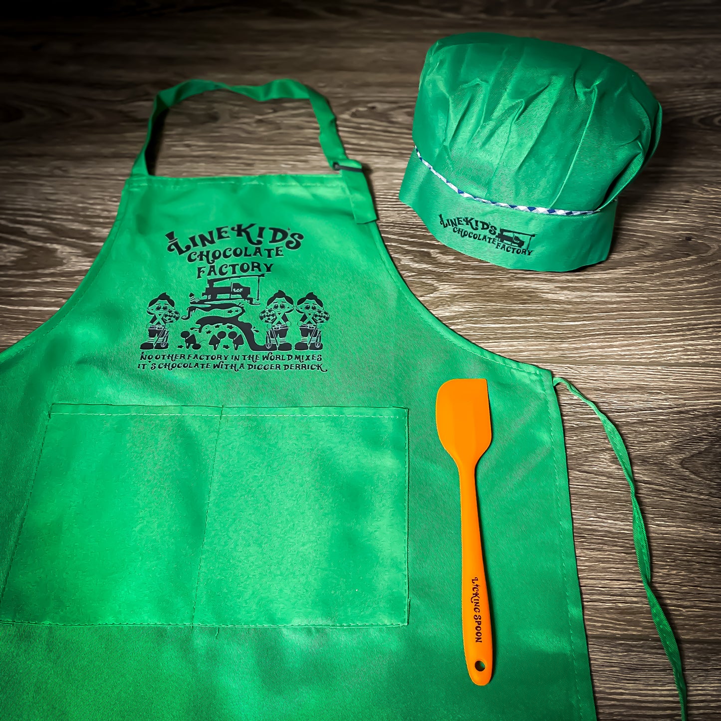 LineKid Apron And Hat Set & Baking Silicone Spatula